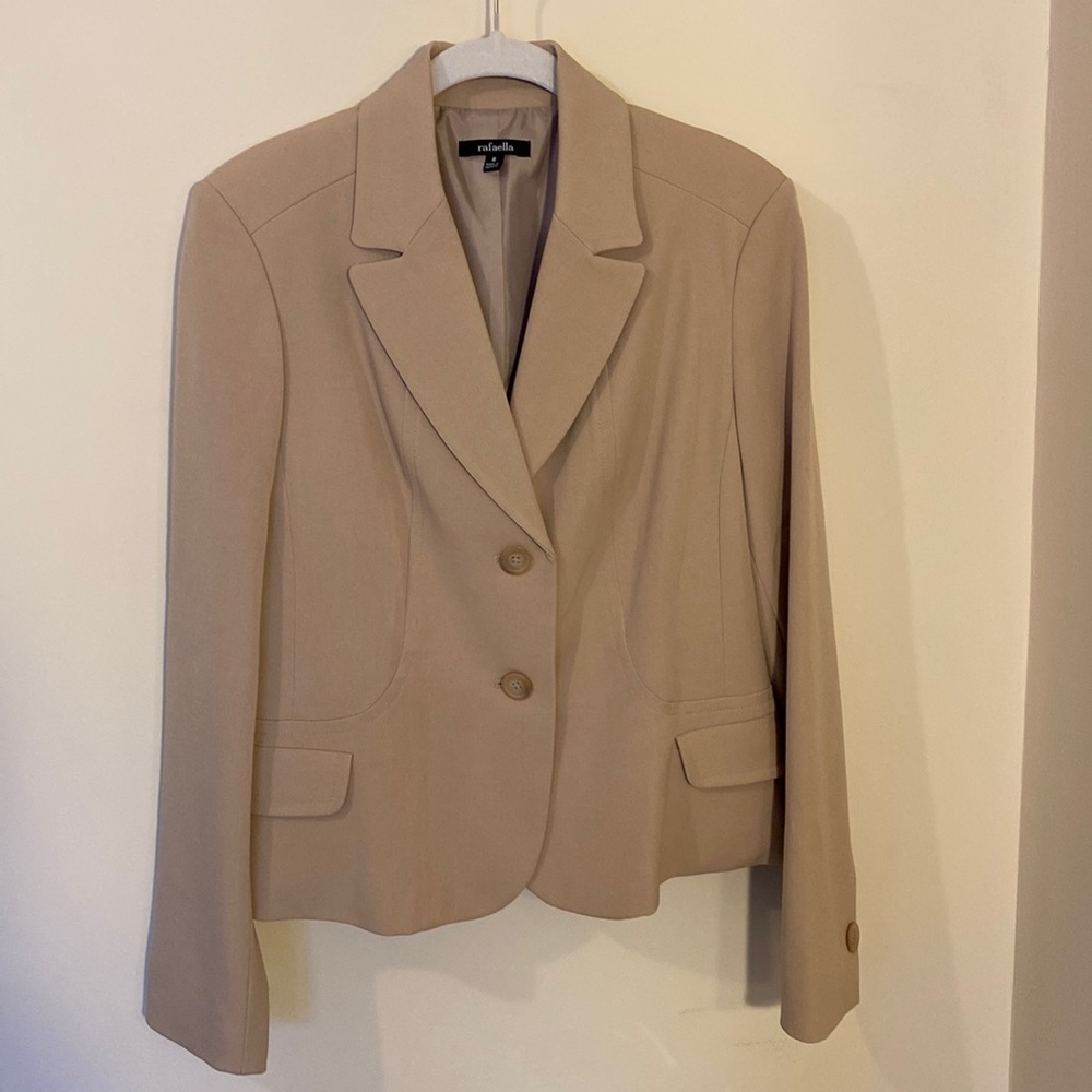 Rafaella Women’s Blazer or Jacket Tan Khaki Nice Quality NWOT Size 8